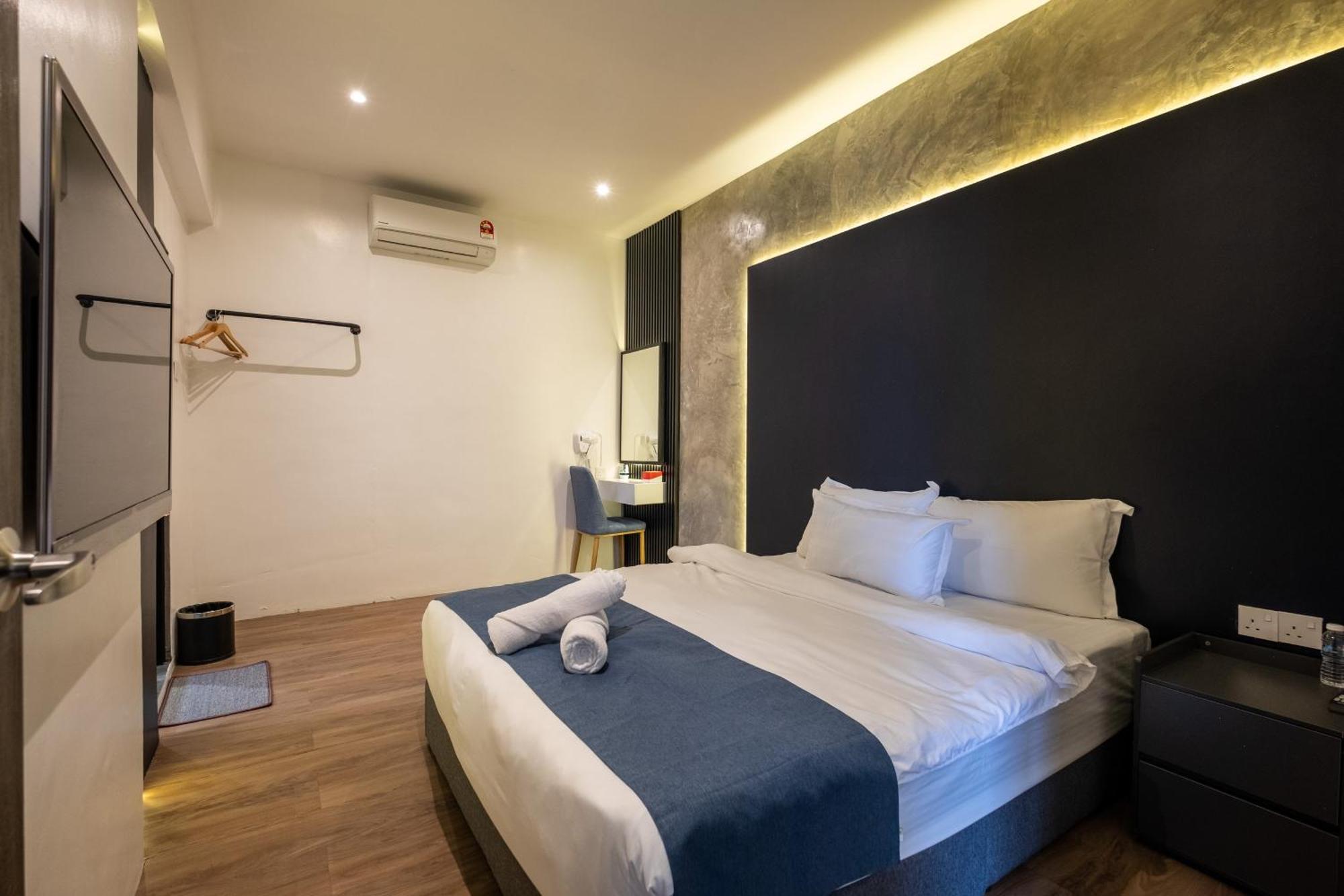 Boutique Hidden Loft Hotel Bukit Mertajam Bagian luar foto